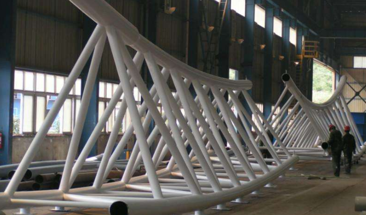 楚雄管廊钢结构与桁架结构的管道支架应该如何区分